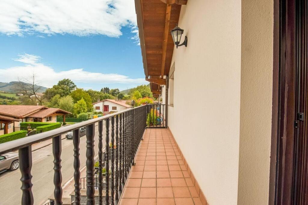 Magnifica Casa Con Jardin, Bbq E Hidromasaje Villa Leitza  Exterior photo